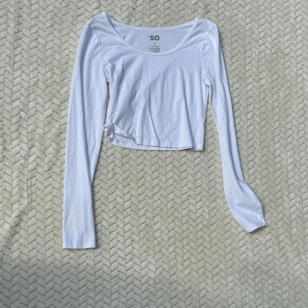 SO Women's White Cropped Long Sleeve Blouse